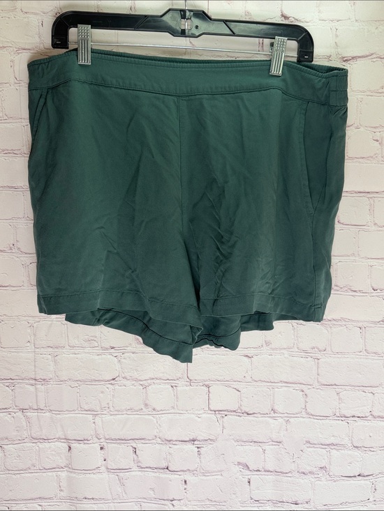 Old Navy Pants - Old Navy Dark Green High-Waist Casual Playa Shorts Woman’s Size XL